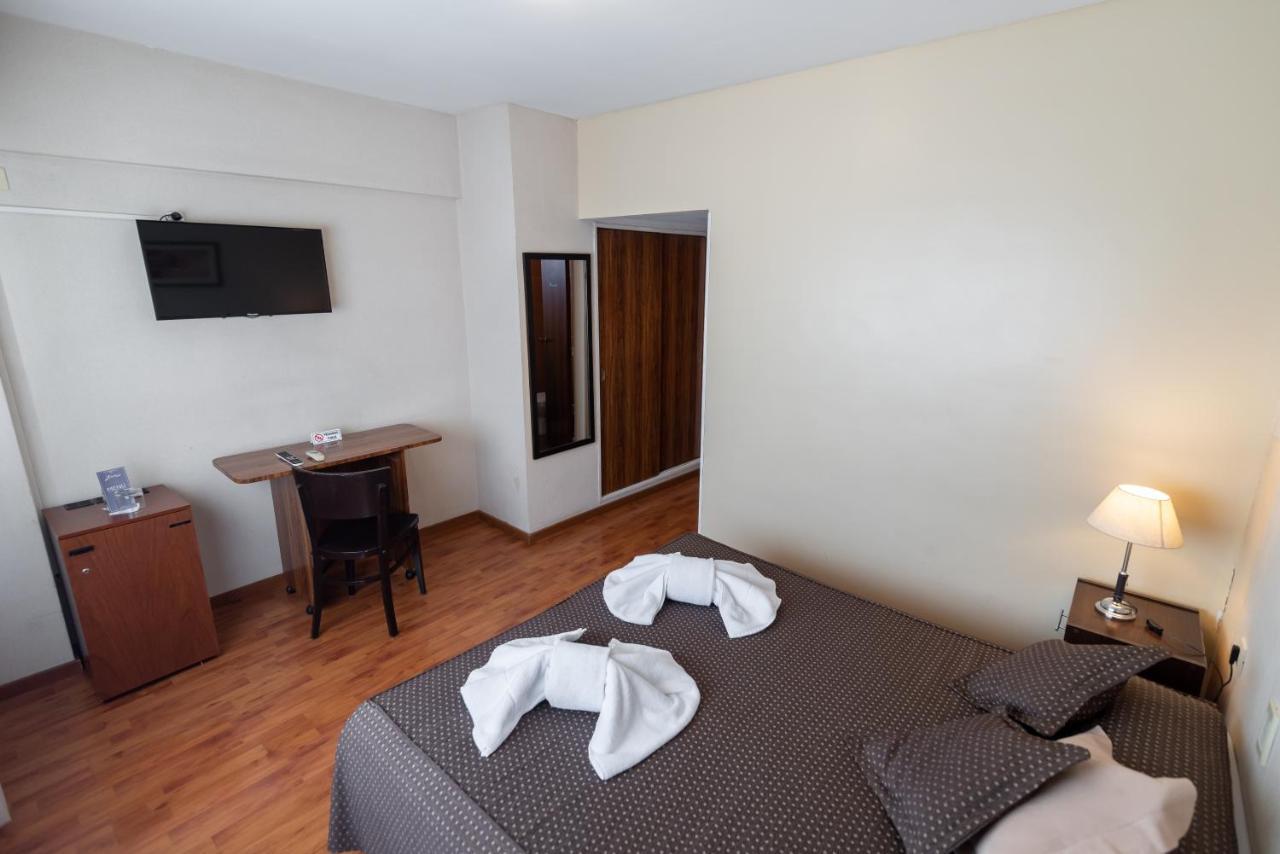 Viasui Hotel Buenos Aires Buitenkant foto